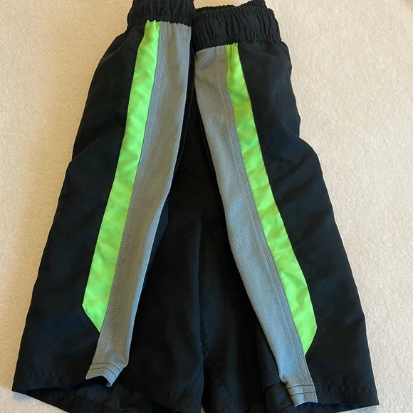 Nike work out shorts mens large - Picture 3 of 4